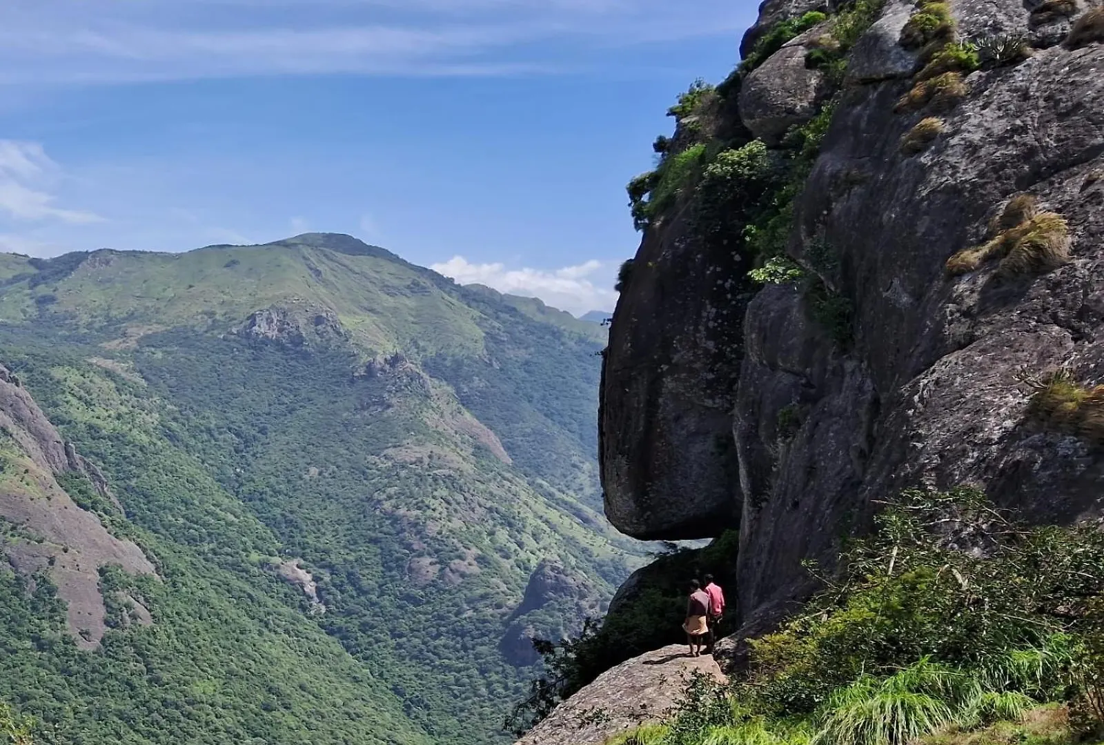 Rockland Holidays Ramakkalmettu Idukki Indie